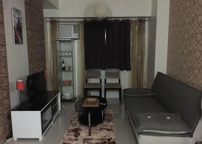 The Beacon 1br For 4, T2, Wifi 300mbps Apartment Manila